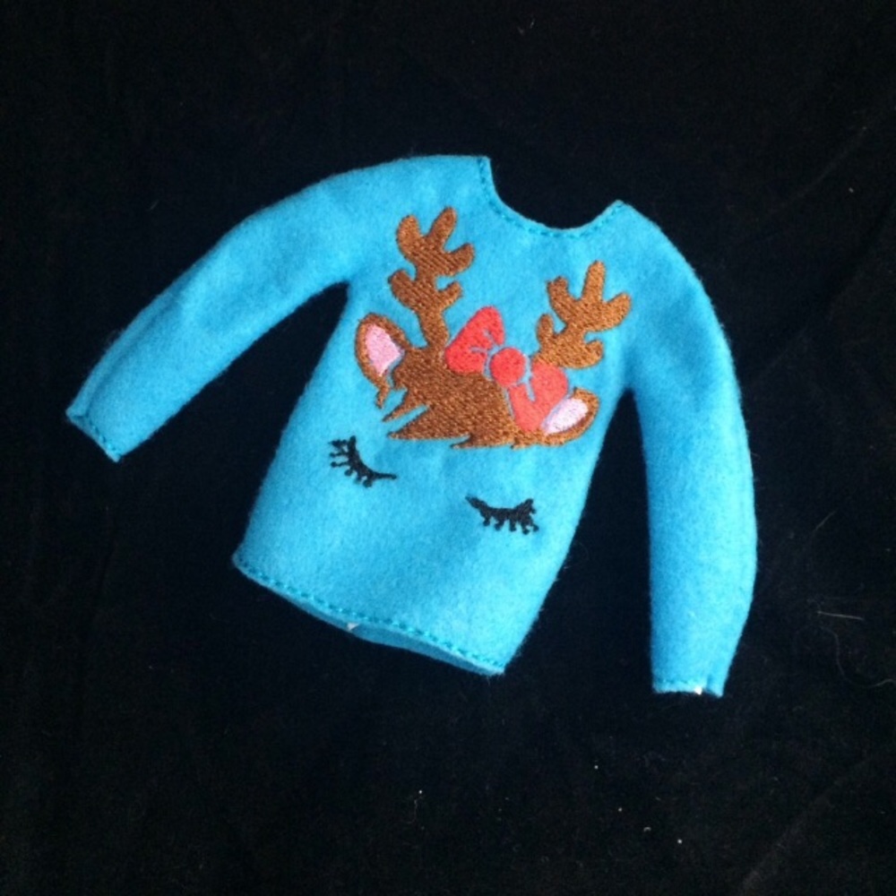 Elf sweater